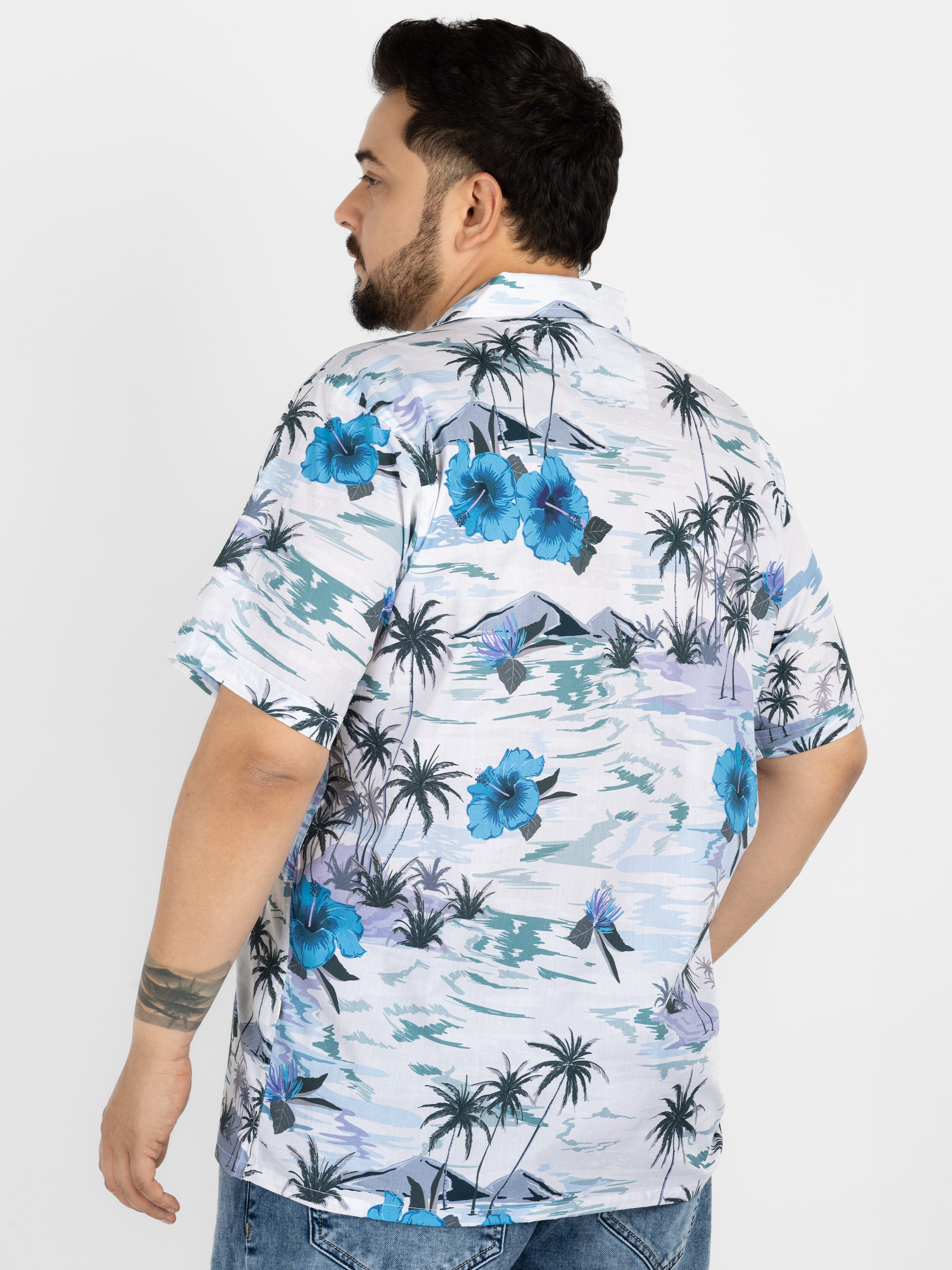 WHATZ Plus Size Hawaiian Floral Print Half Sleeve Shirt for Men