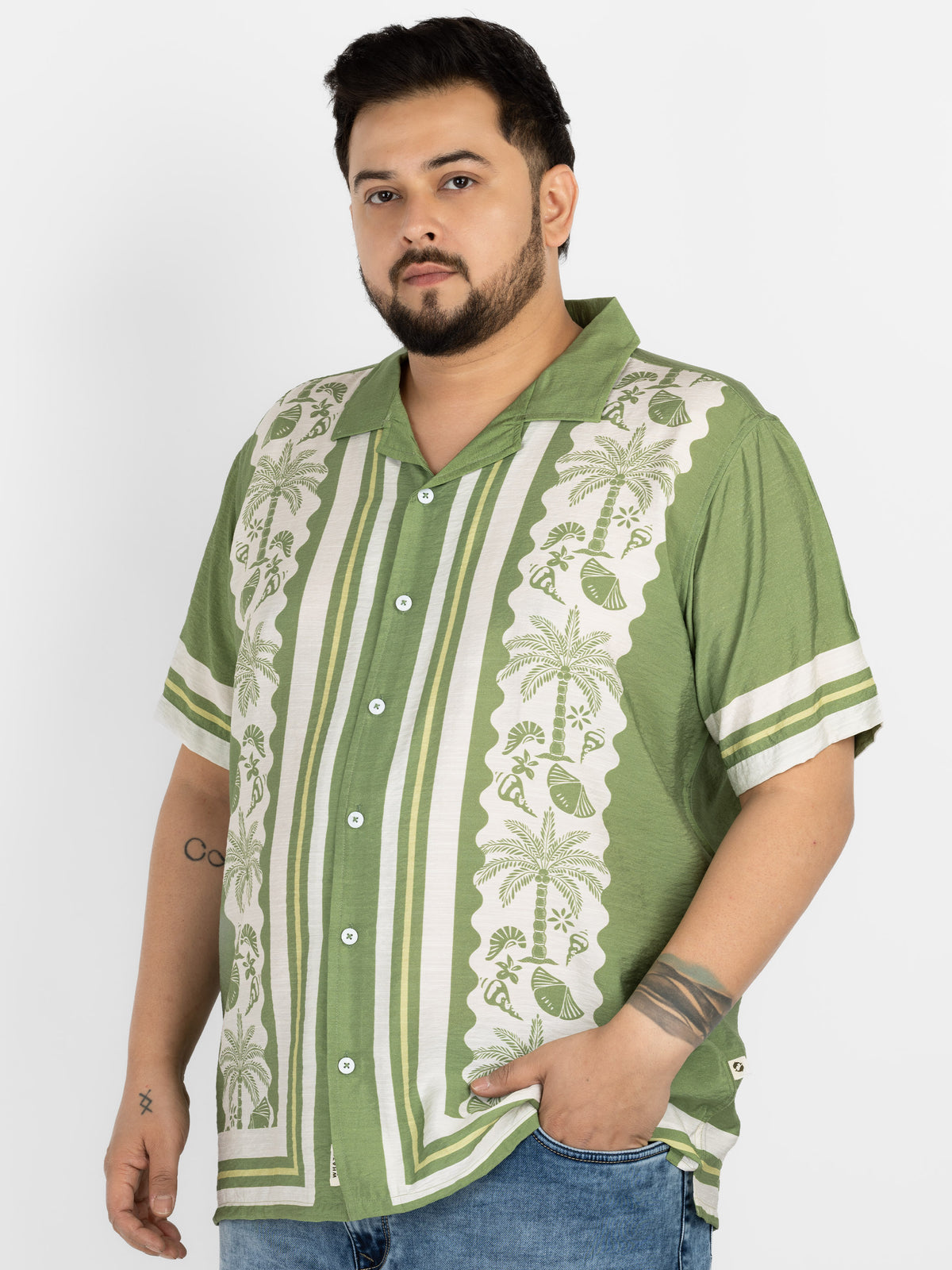 GREEN