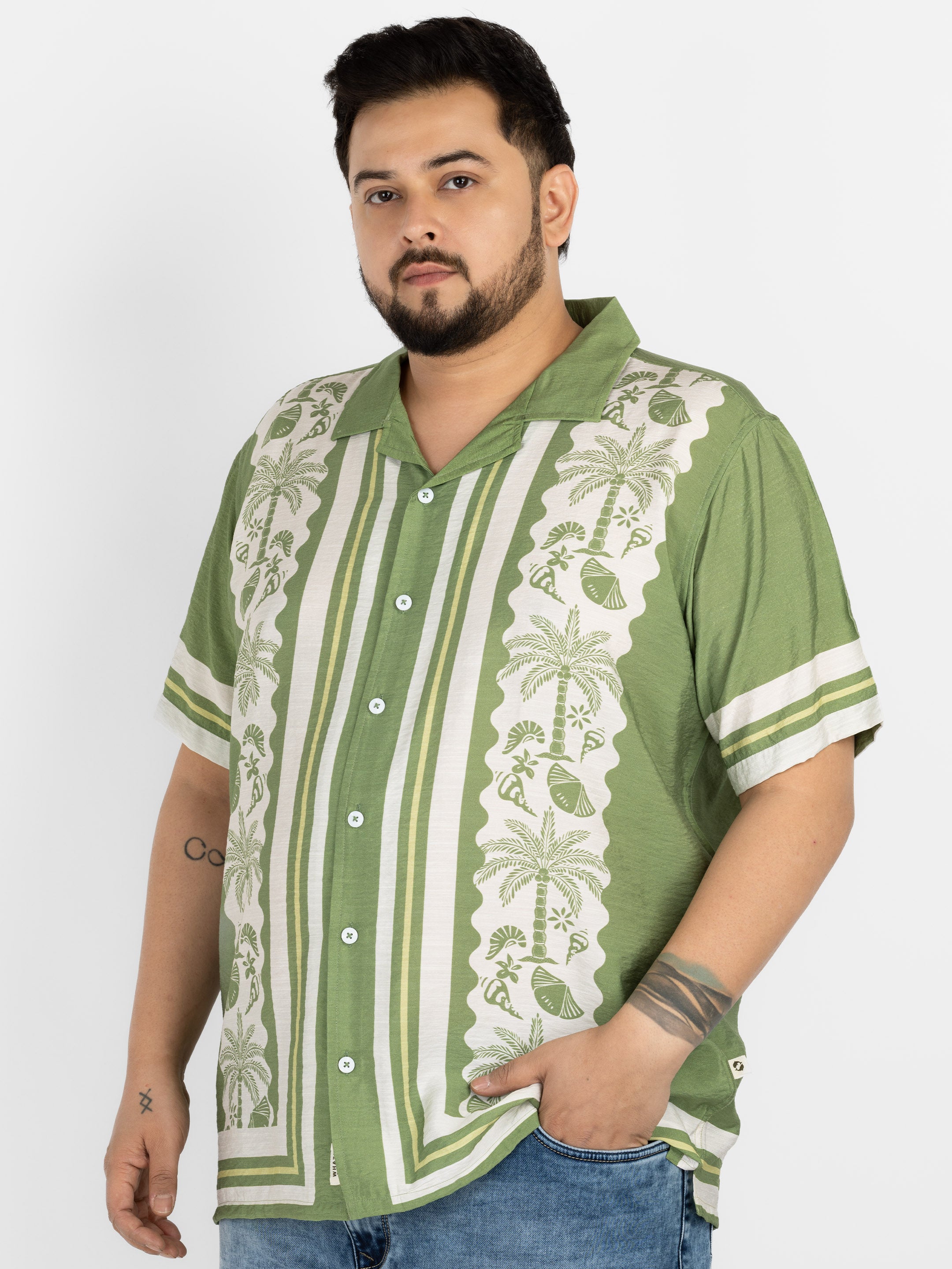 GREEN