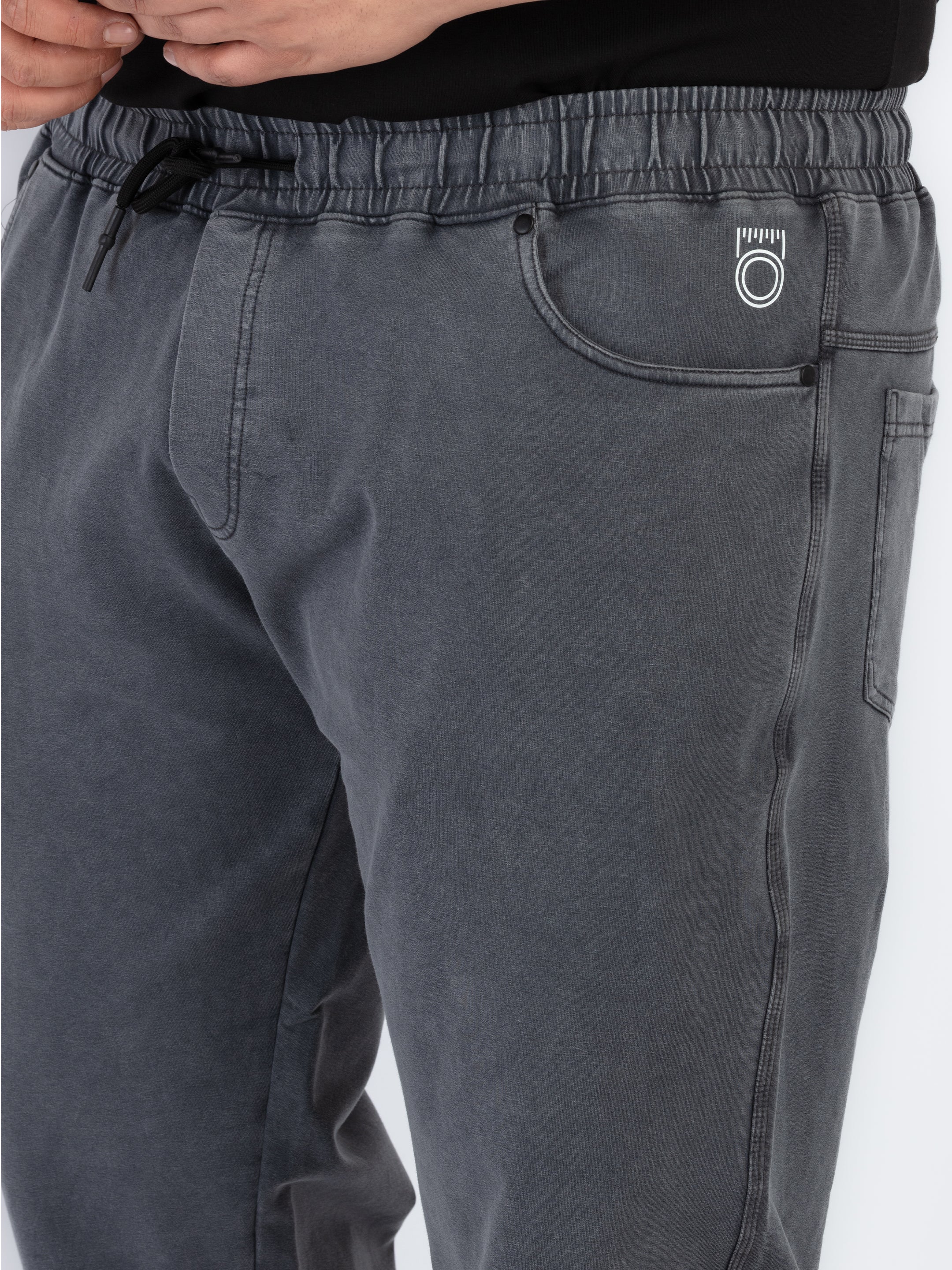 DK.GREY