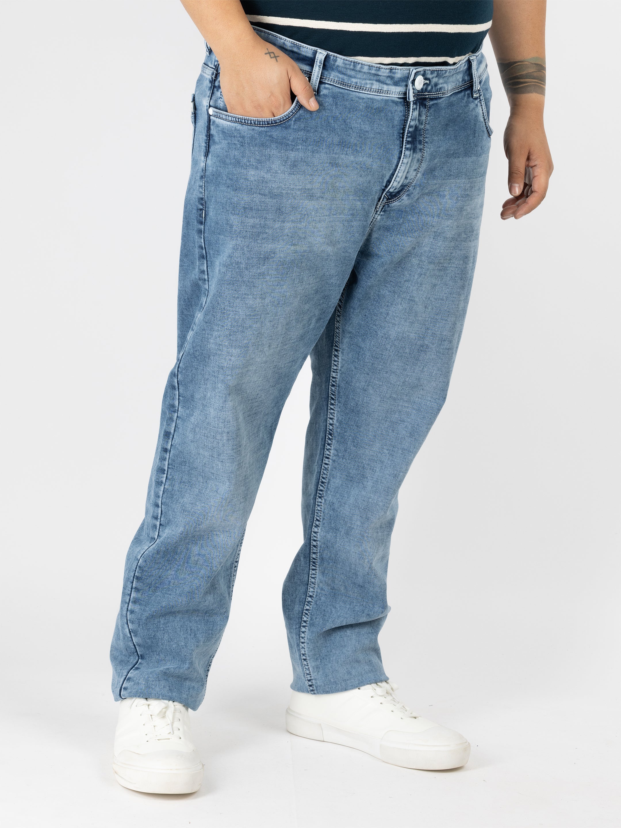 WHATZ Contemporary Indigo Wash Denim Jeans for Men
