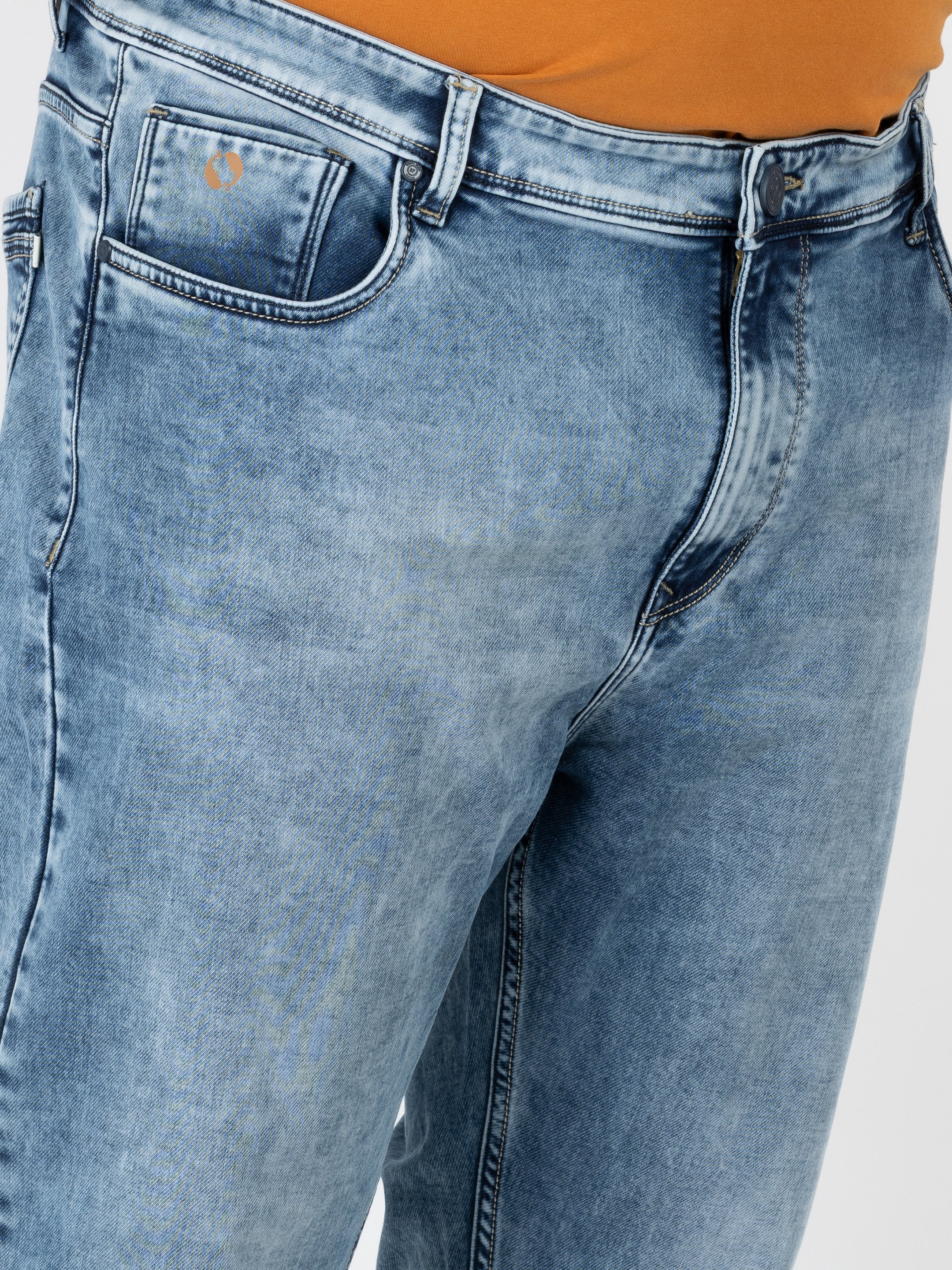 WHATZ Cloud Wash Relax Fit Denim Jeans for Men