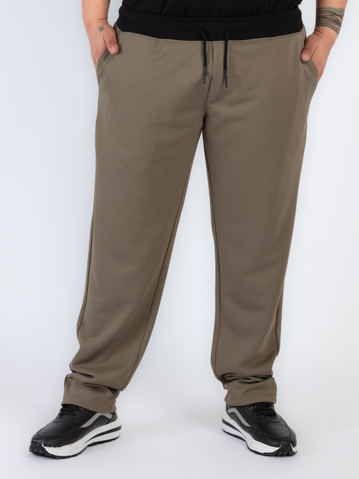 DK.OLIVE