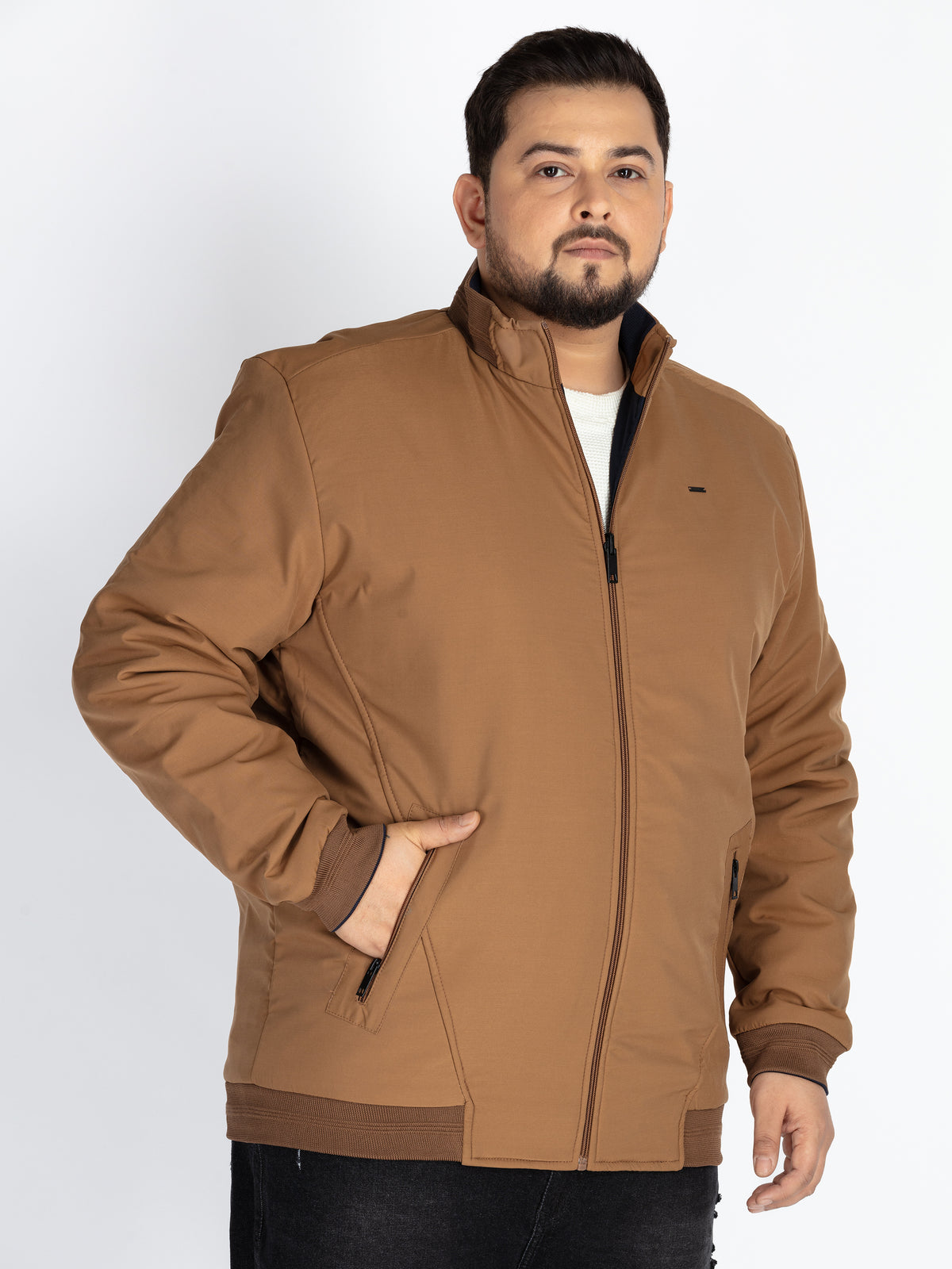 TAN / NAVY