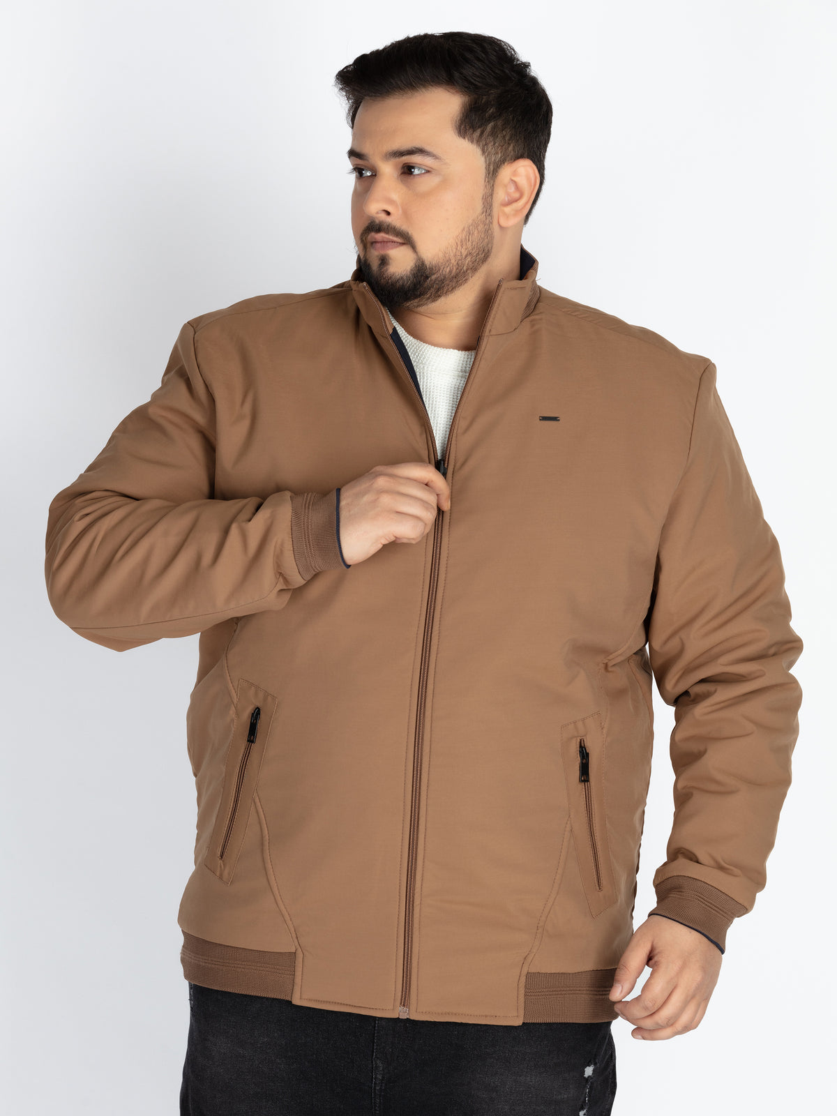 TAN / NAVY