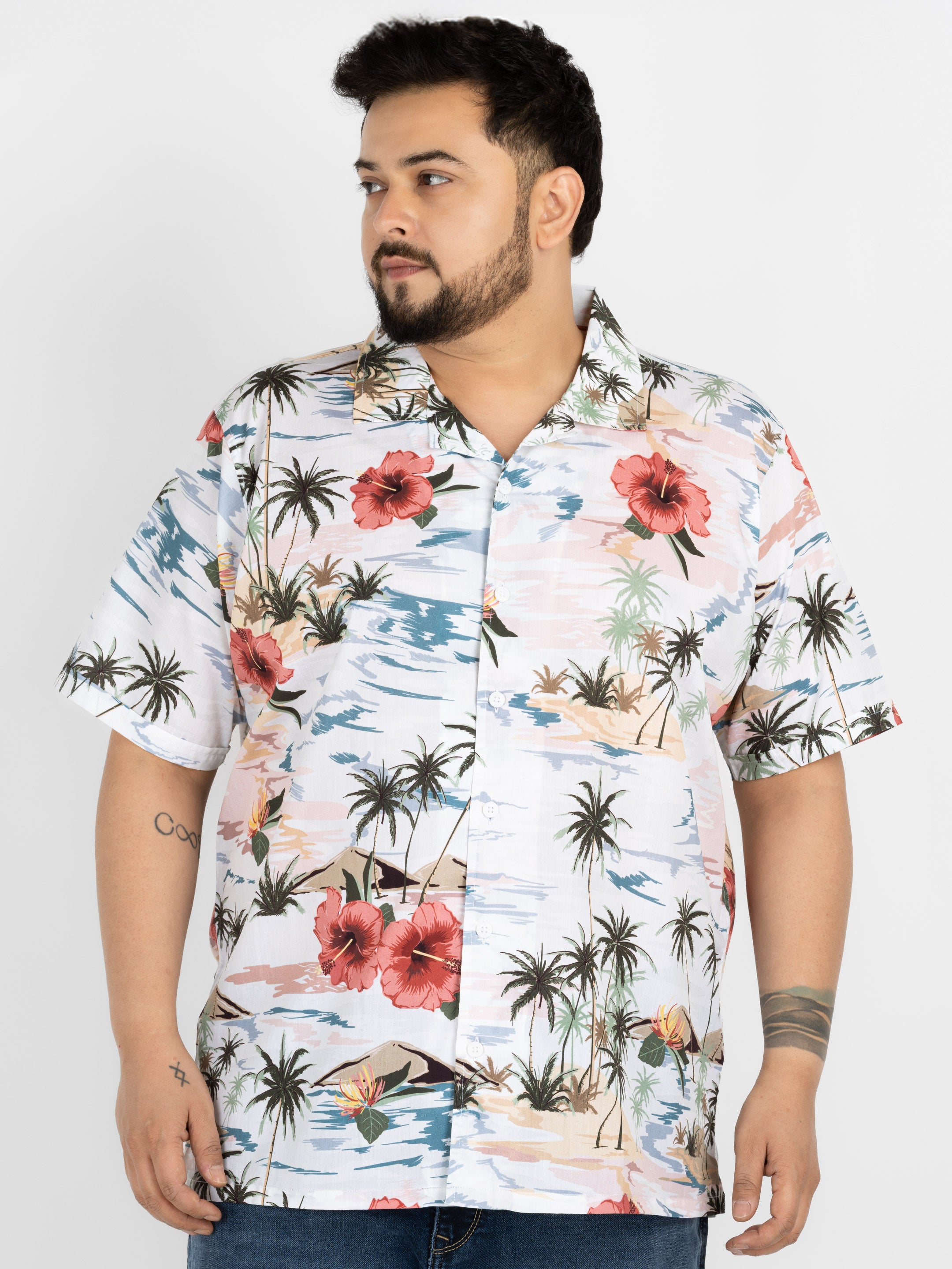 WHATZ Plus Size Hawaiian Floral Print Half Sleeve Shirt for Men