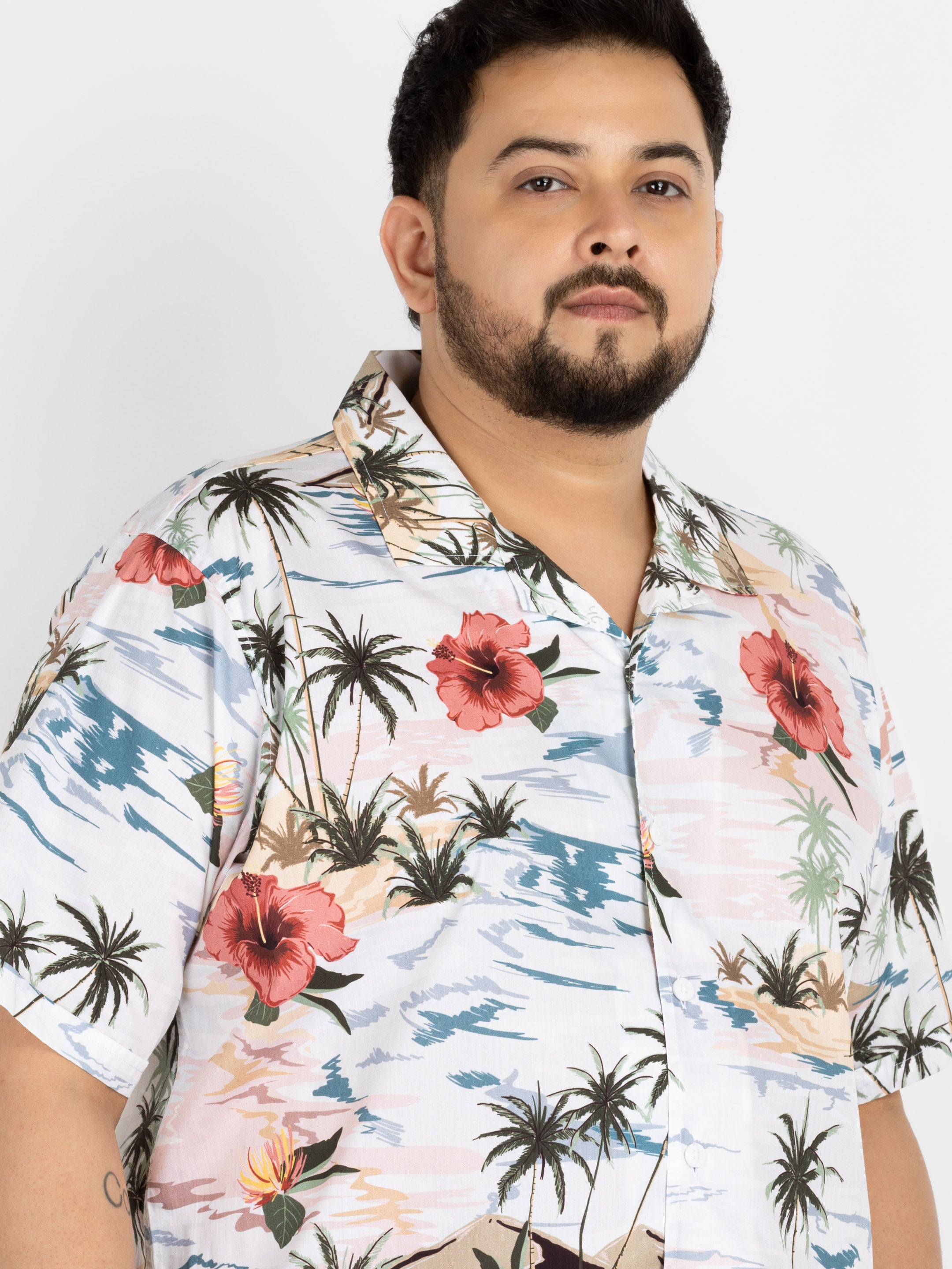 WHATZ Plus Size Hawaiian Floral Print Half Sleeve Shirt for Men