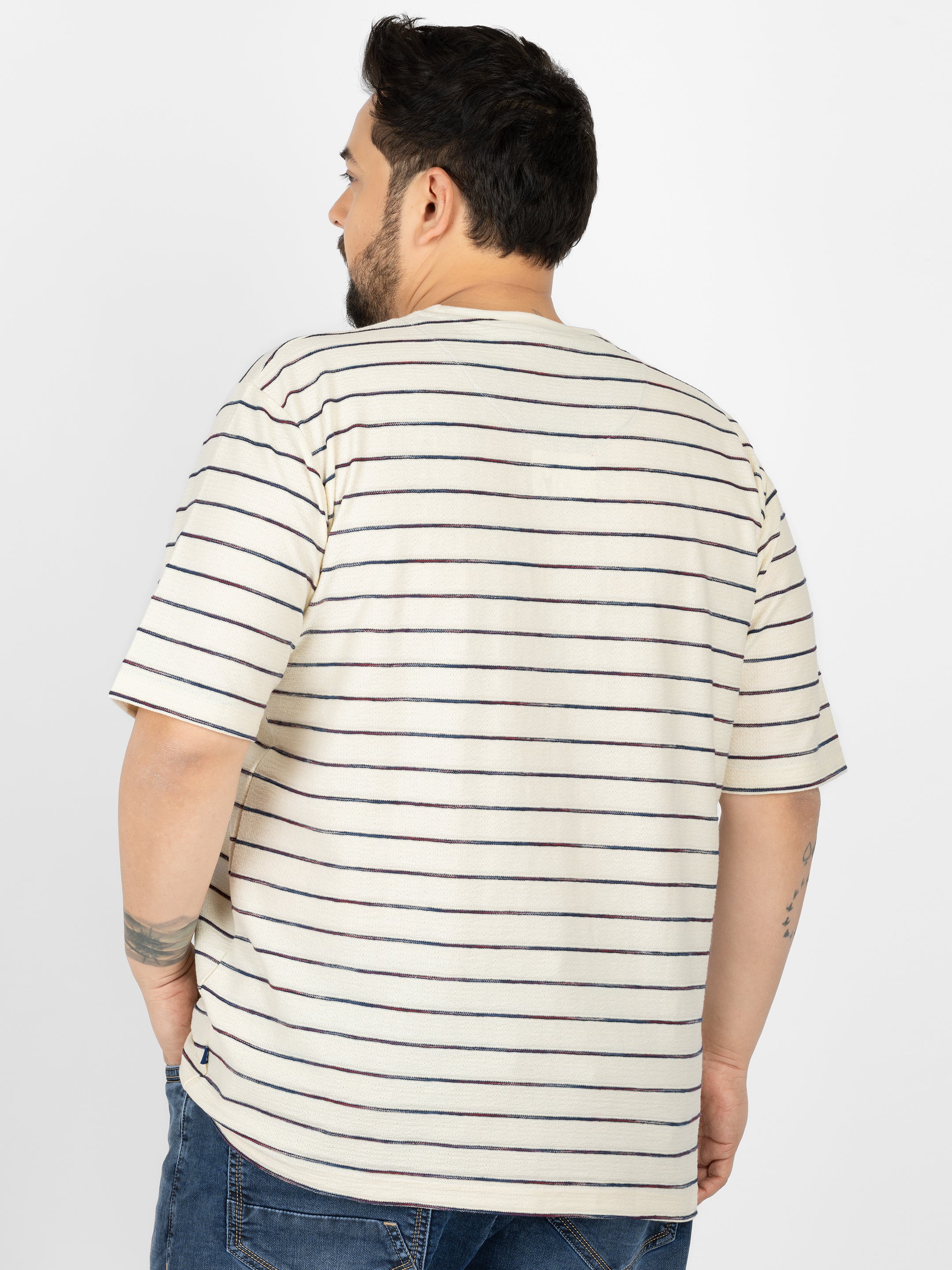 WHATZ Linear Texture Crew Round Neck T-Shirt for Men