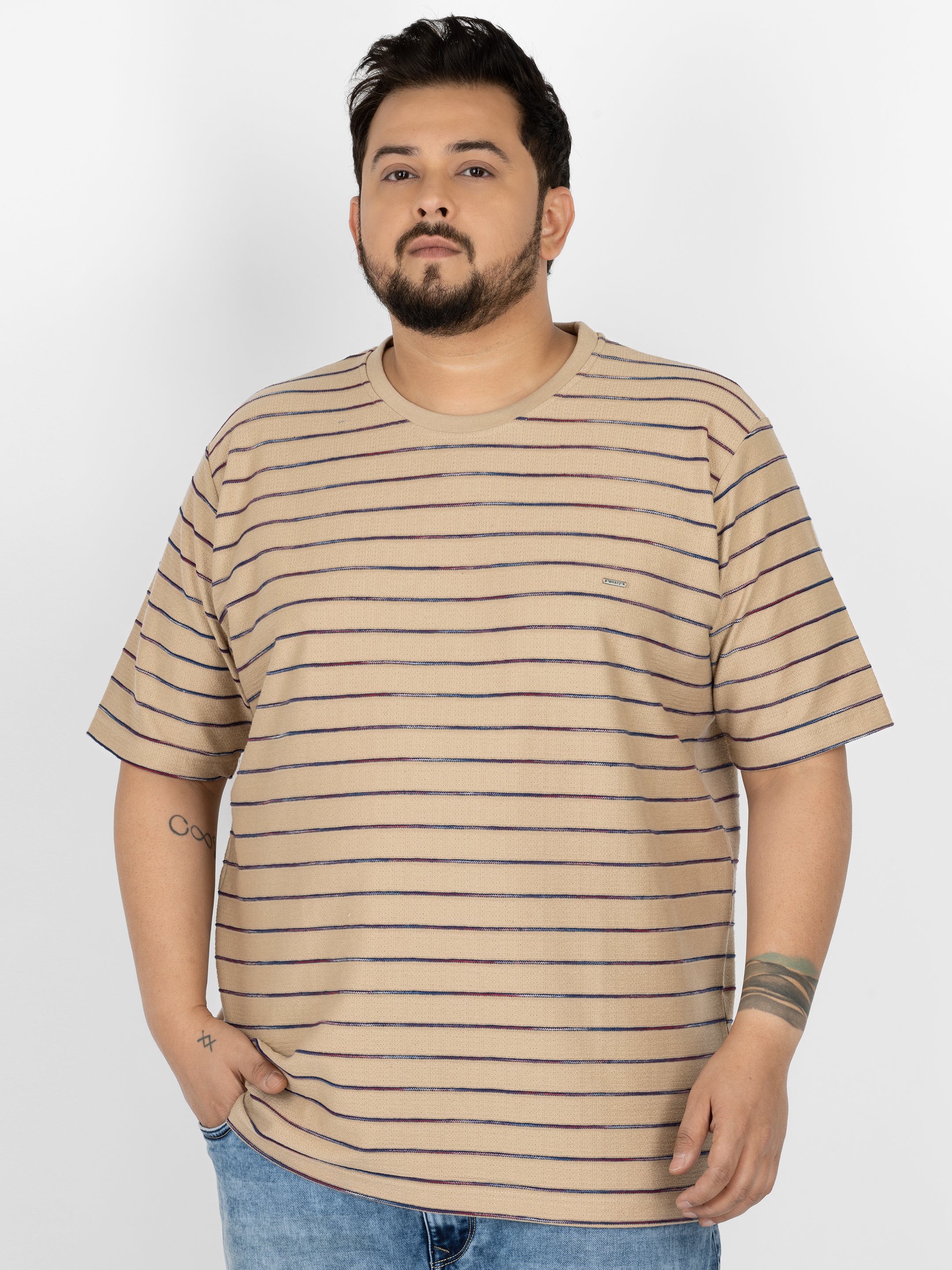 WHATZ Linear Texture Crew Round Neck T-Shirt for Men