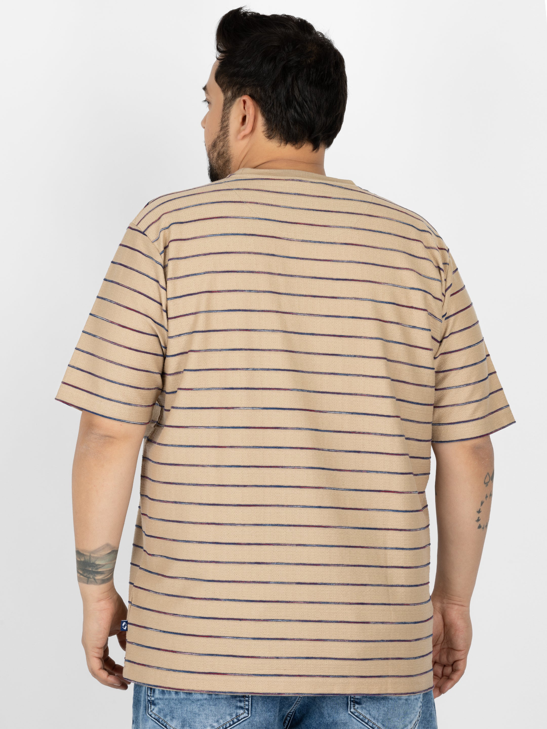 WHATZ Linear Texture Crew Round Neck T-Shirt for Men