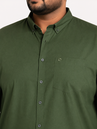 B.GREEN